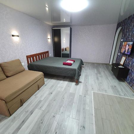 Apartment On Tarkovskogo 2 Kropyvnyc'kyj Esterno foto