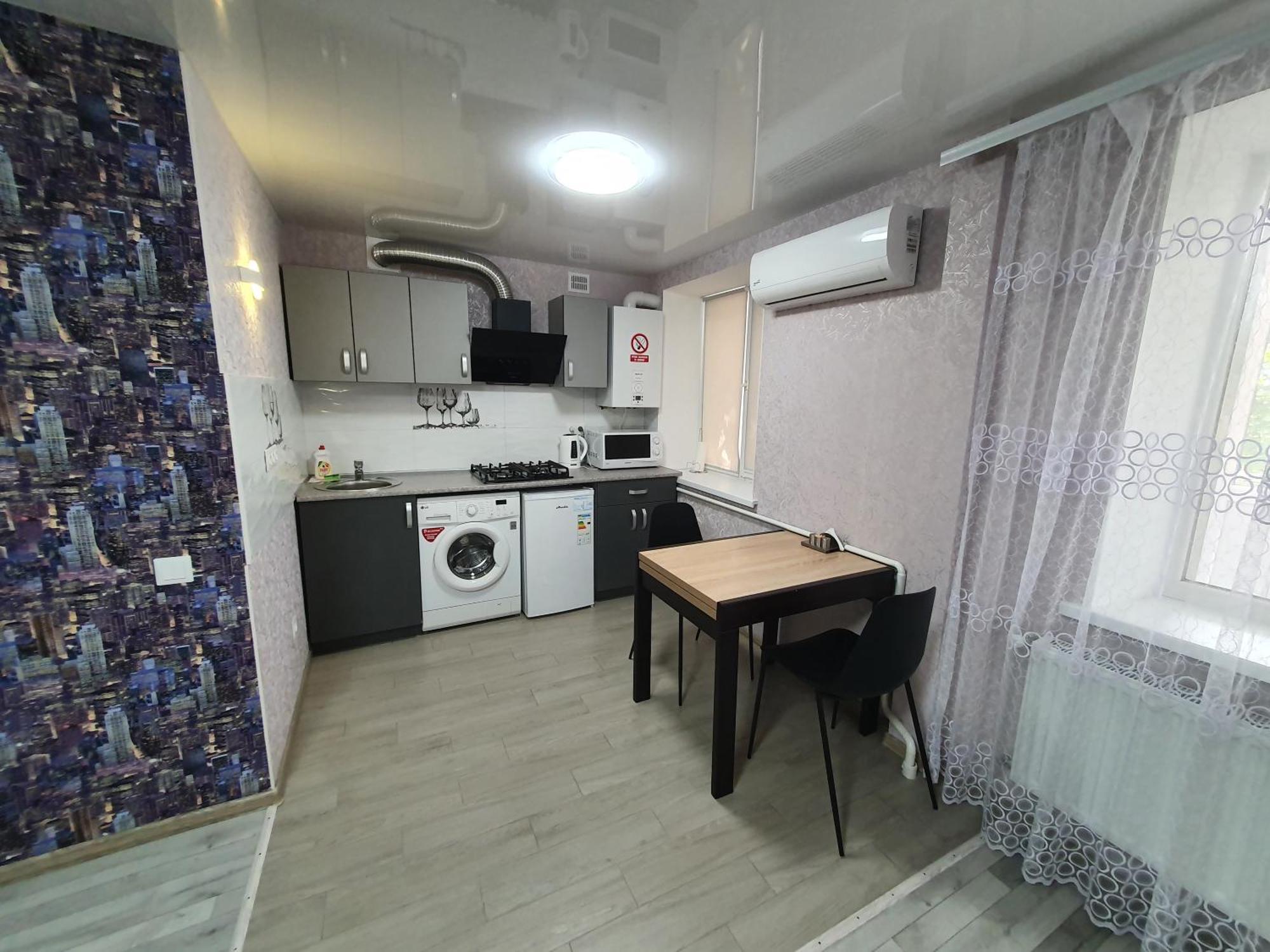 Apartment On Tarkovskogo 2 Kropyvnyc'kyj Esterno foto